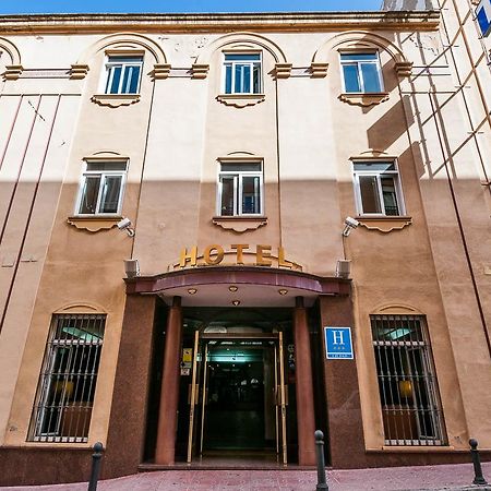 Hotel Victoria 리나레스 외부 사진