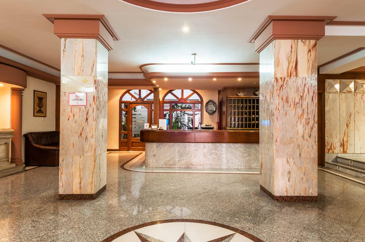 Hotel Victoria 리나레스 외부 사진